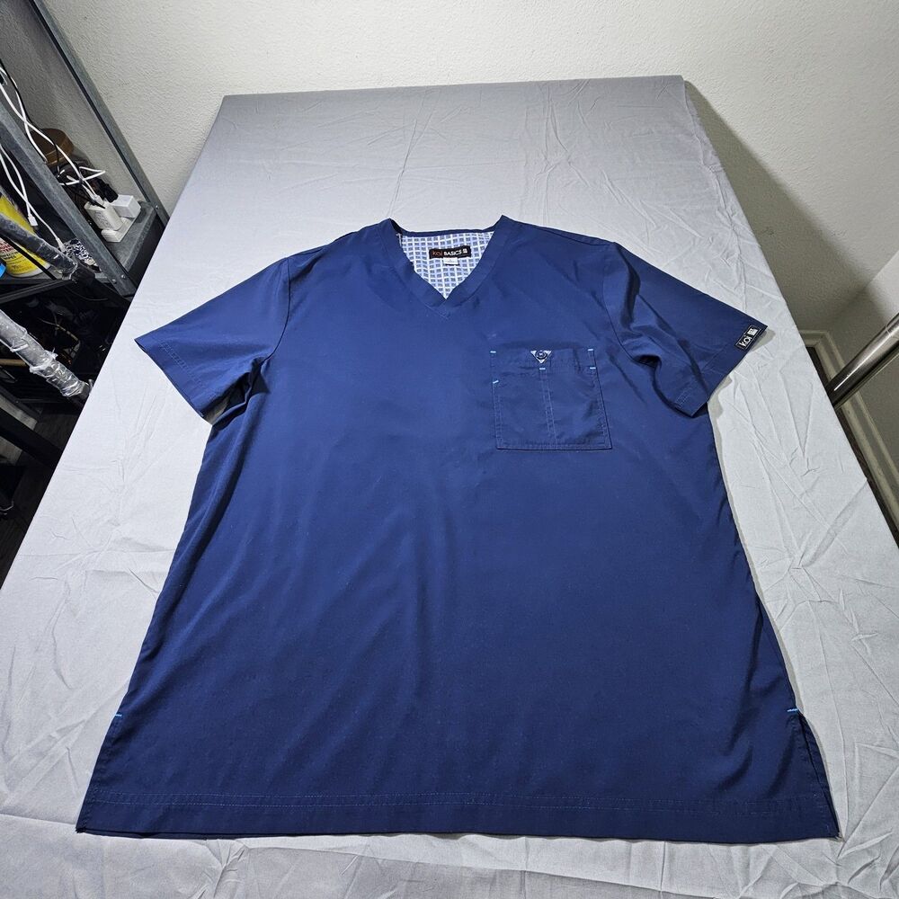 Koi Basics Scrub Top Men’s Sz Large Galaxy Blue Shirt Medical Nursing Stretch